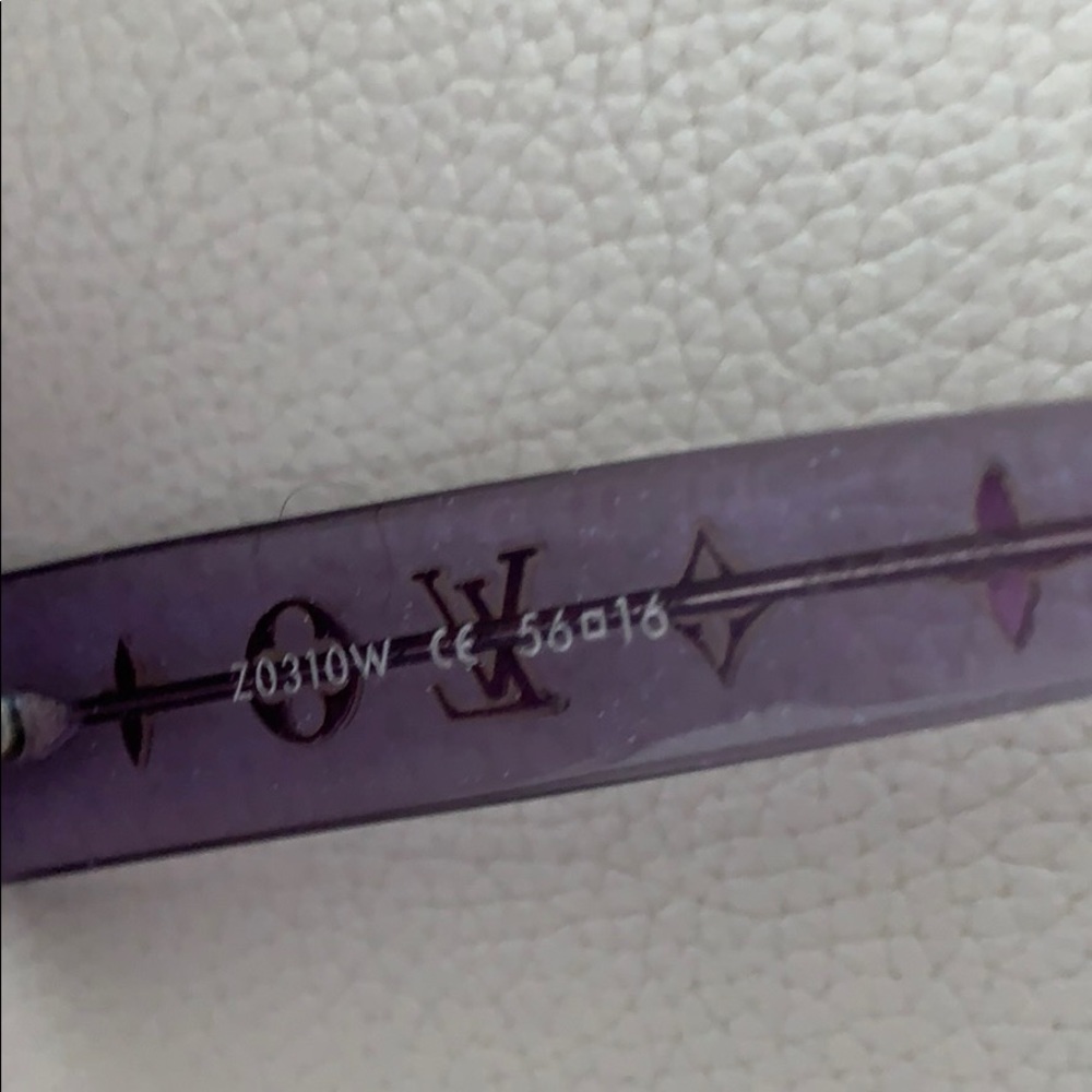 Louis Vuitton 100% authentic sunglasses - Picture 9 of 9